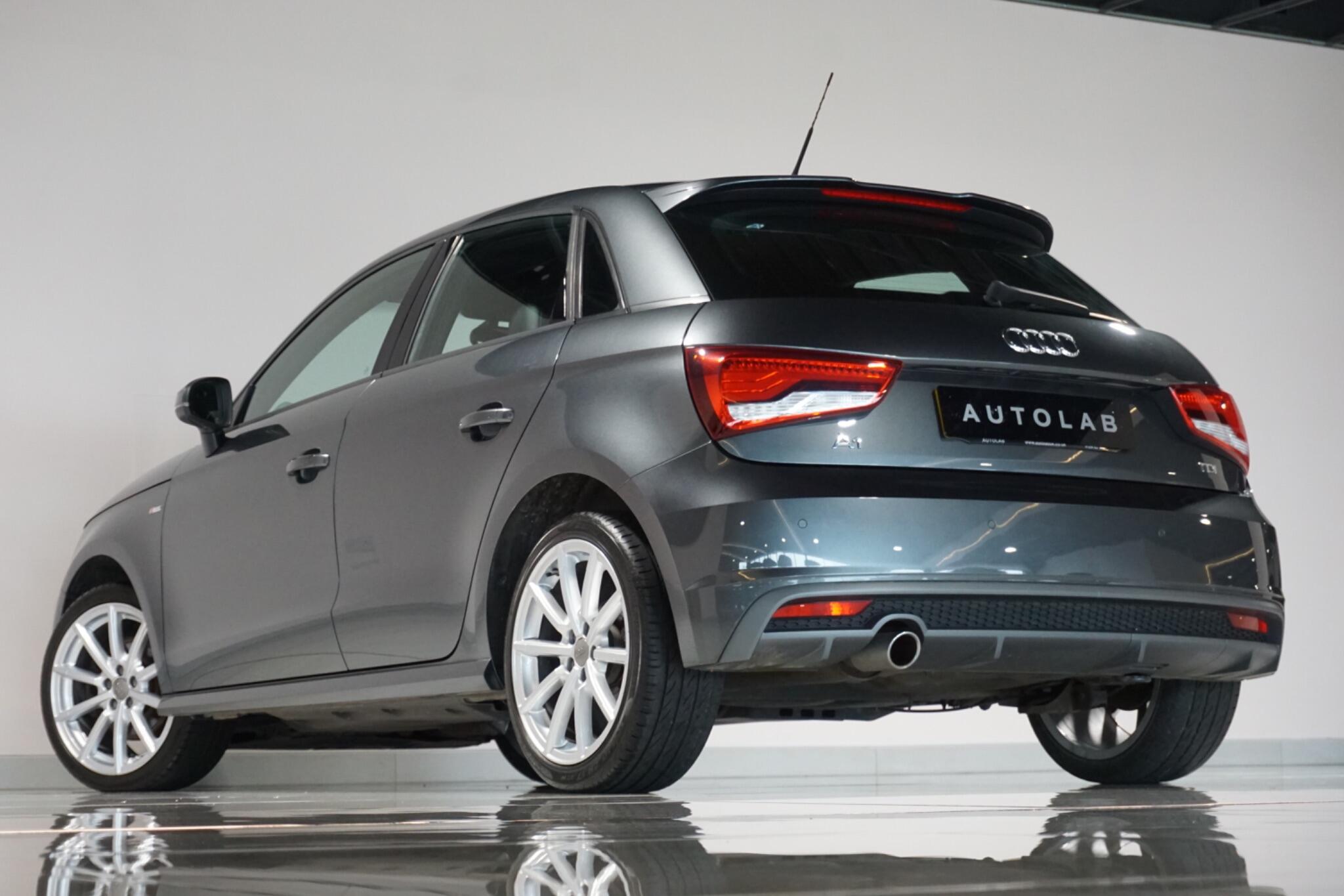 Audi A1 1.6 TDI S line Sportback 5dr Diesel Manual Euro 6 (s/s) (116 ps)